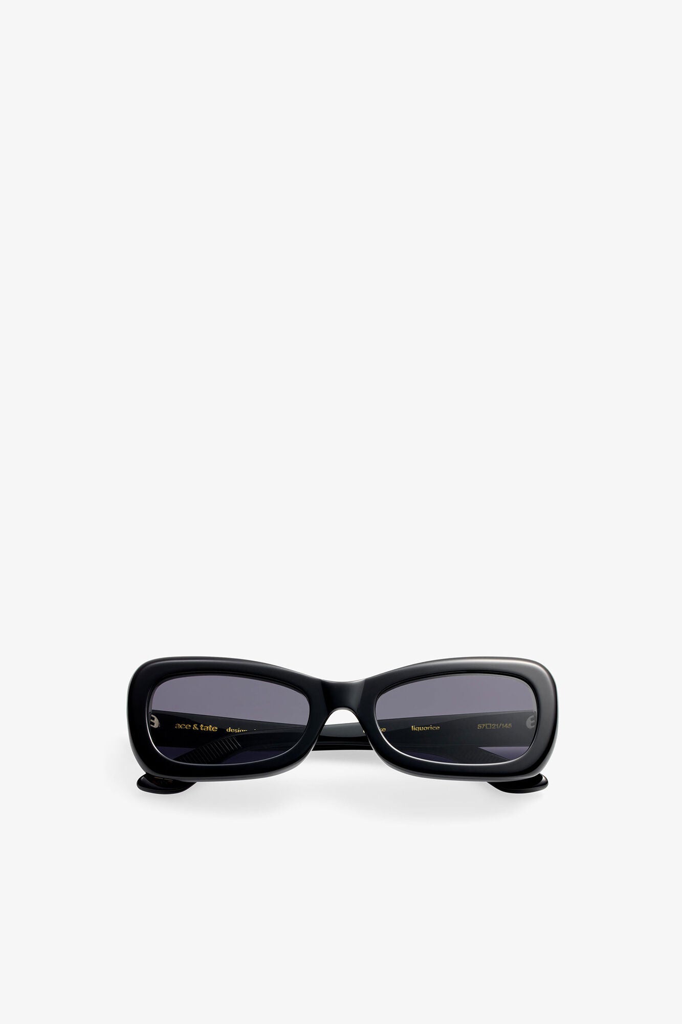 Black,One size