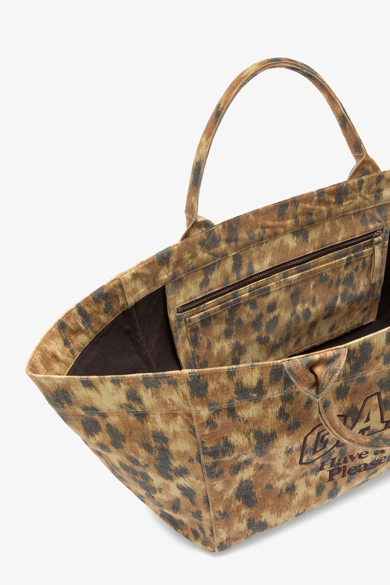 Burro Tote XXL in Ikat Animal - GANNI