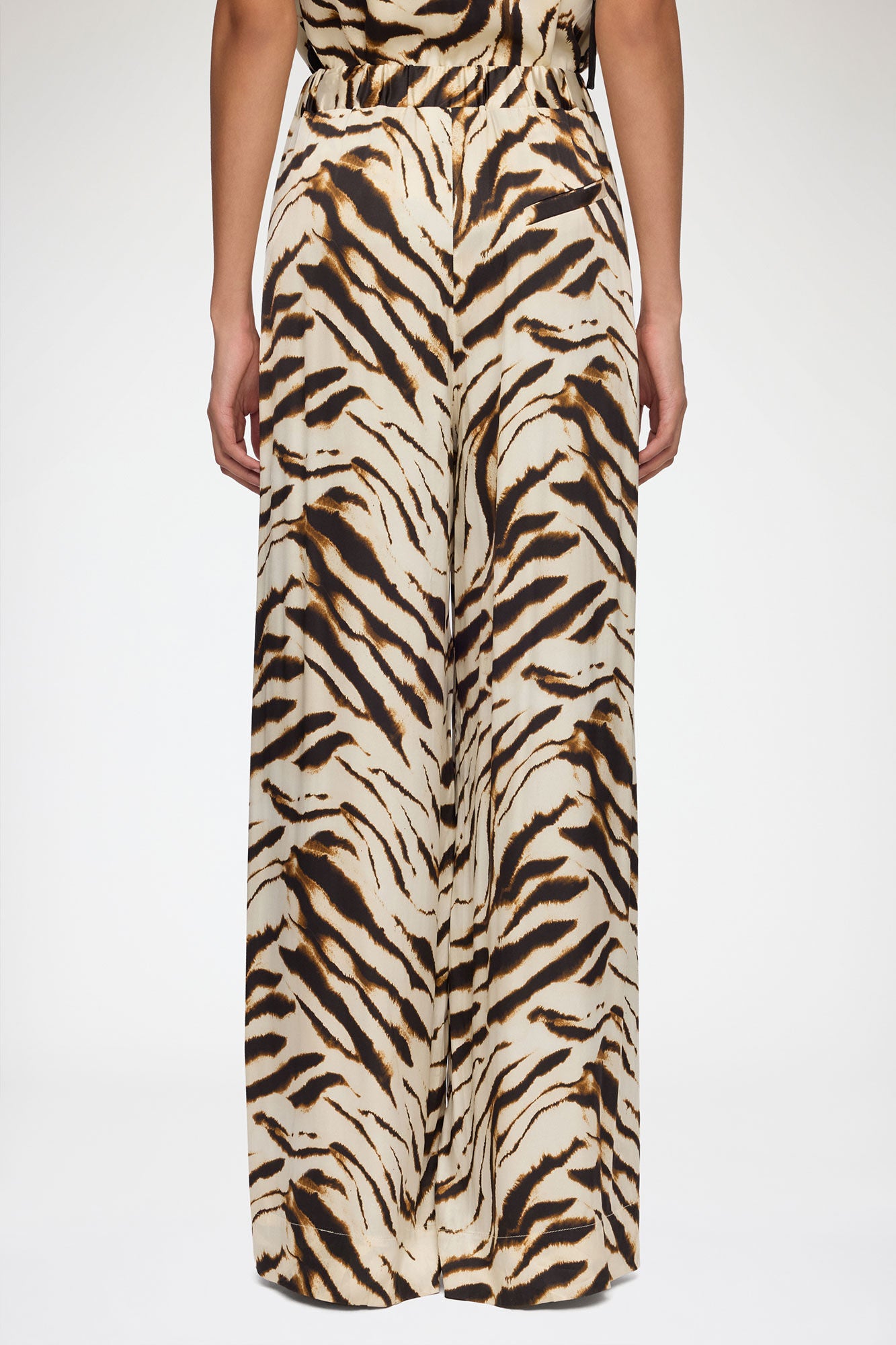 Pants in Zebra Satin - GANNI