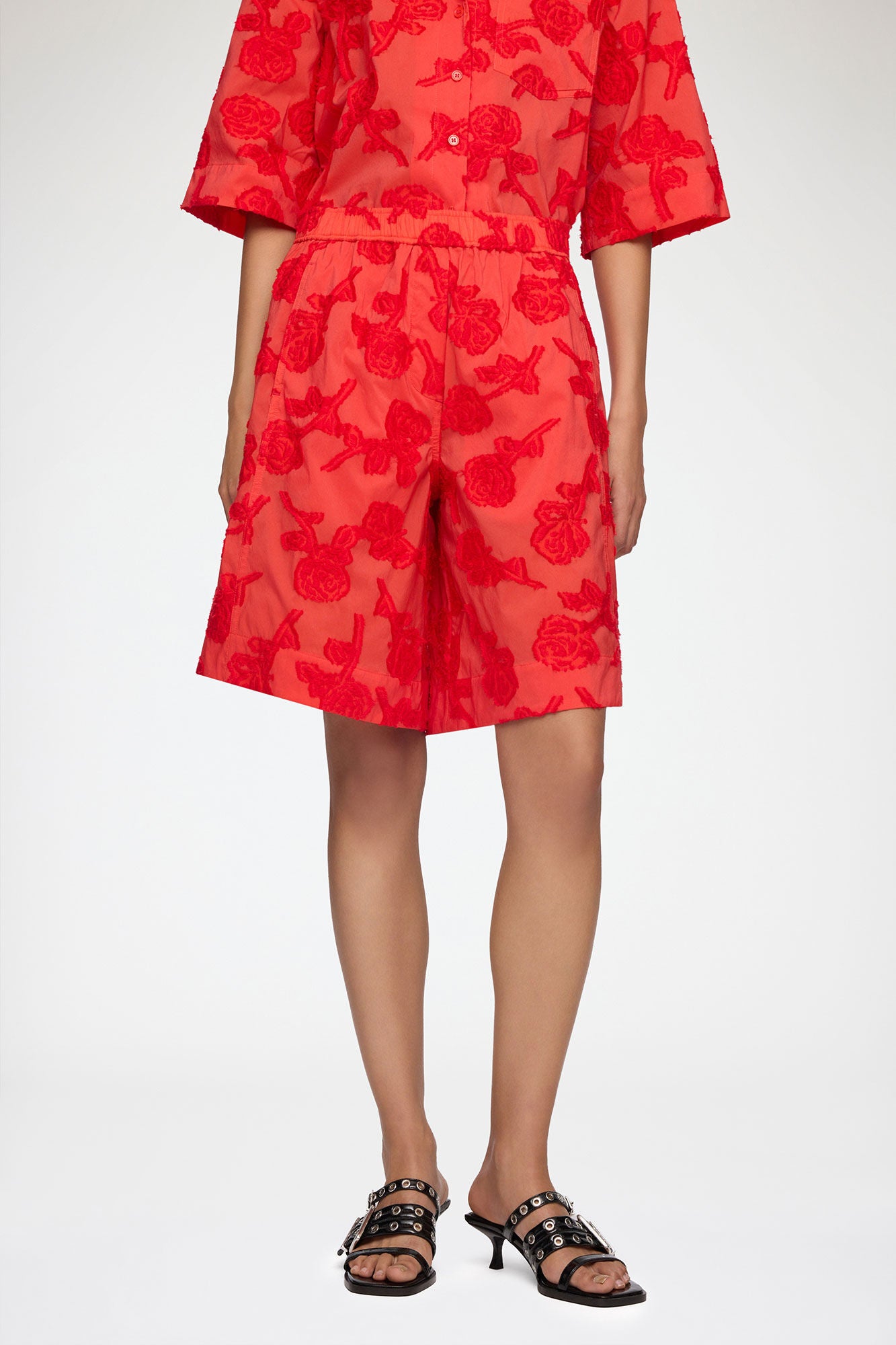 Shorts in Red Fil Coupe - GANNI
