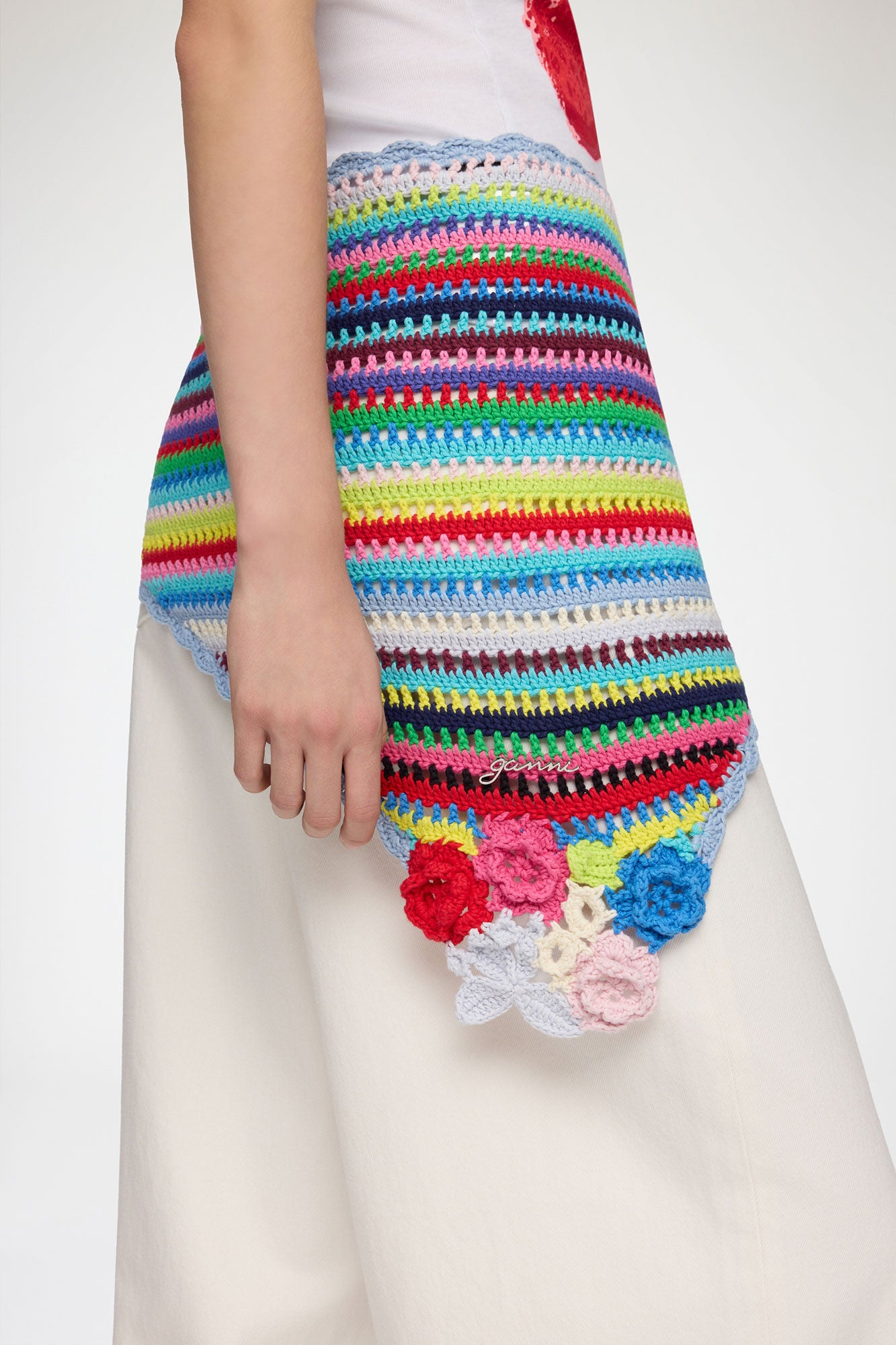 Scarf in Striped Crochet - GANNI