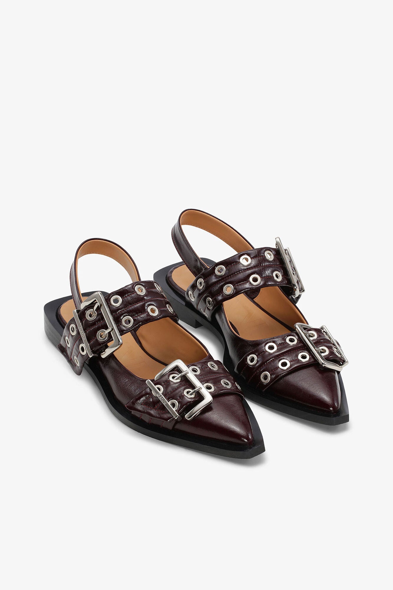 Feminine Buckle Ballerinas in Burgundy - GANNI