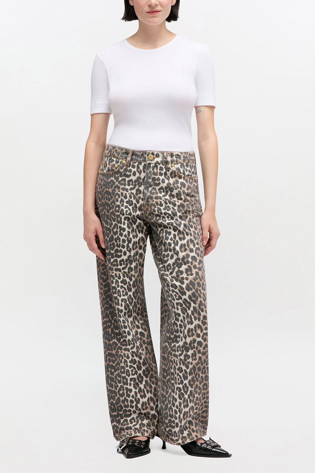 Izey Jeans in Leopard Print - GANNI