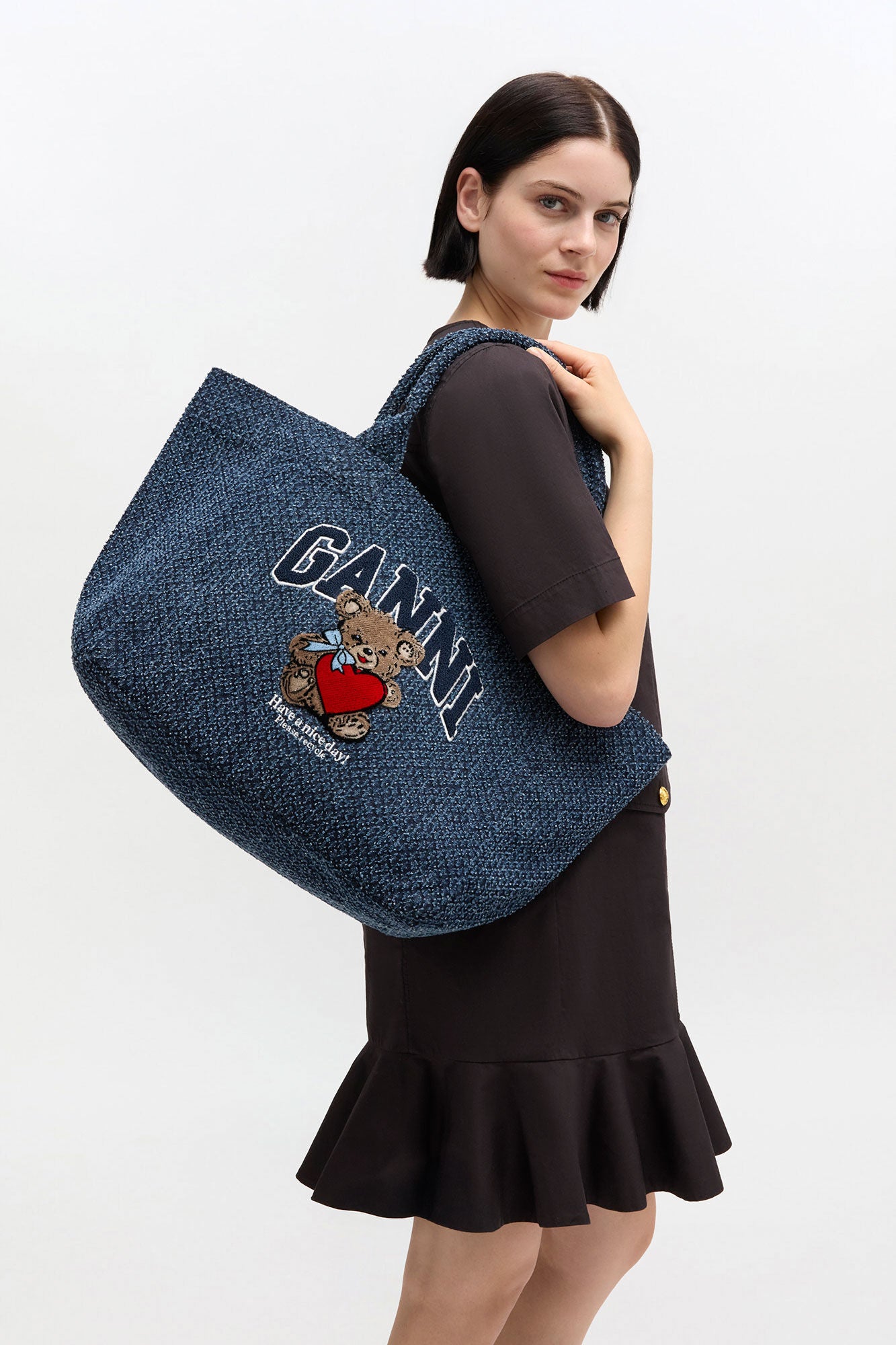 Rinse Denim Medium Bear Tote - GANNI