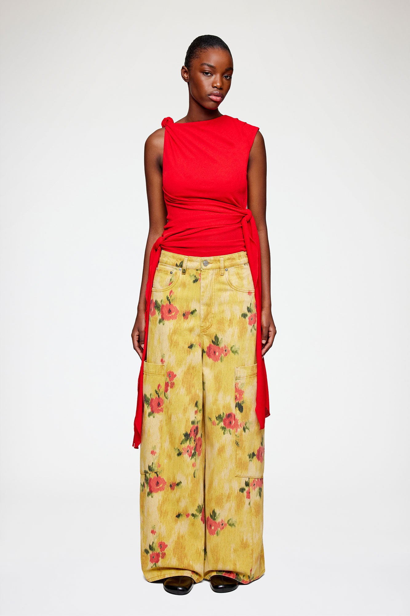 Baggy Cargo Jeans in Printed Denim - GANNI